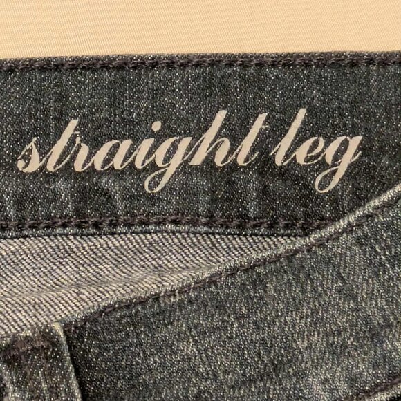 Free for All Mankind Jeans Womens 26 Dark Faded Wash 5 Pocket Pullon Denim - Picture 6 of 16